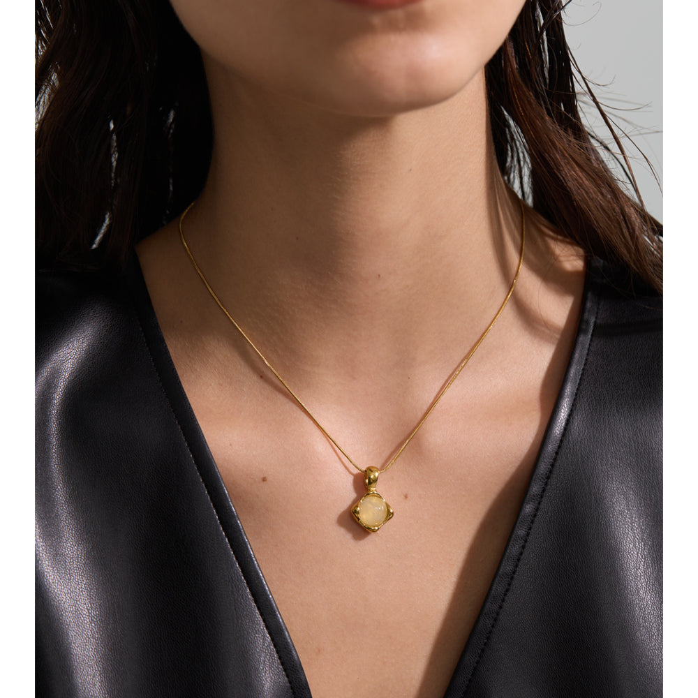 Honey Quartz Necklace
