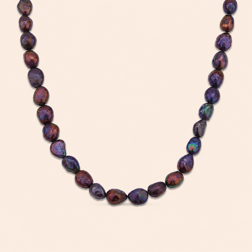 Midnight Pearl Necklace